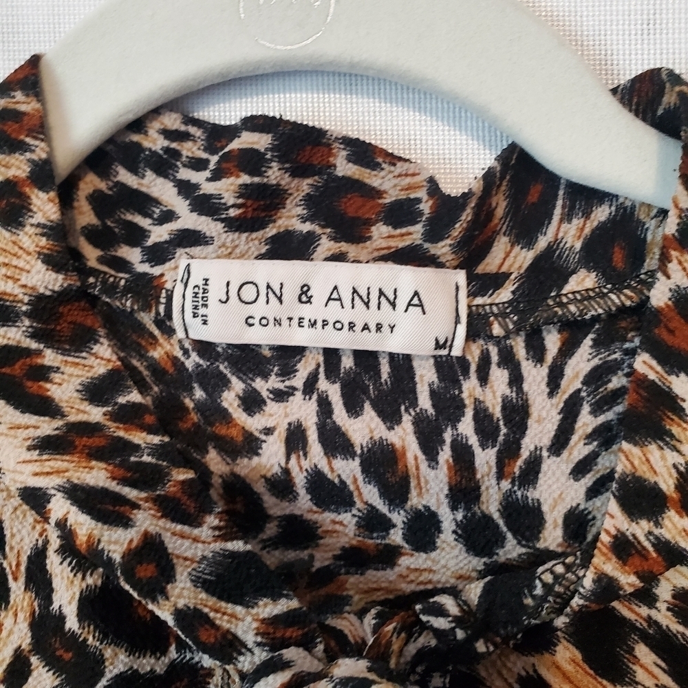 Jon & Anna Leopard Print Sleeveless Tie Neck Blouse M - Picture 4 of 4
